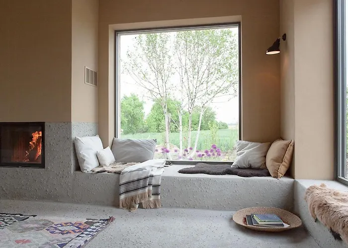 Architectural Gem On The Cornfield Semesterbostad